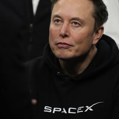 SpaceX stock market debut set to make Elon Musk a trillionaire